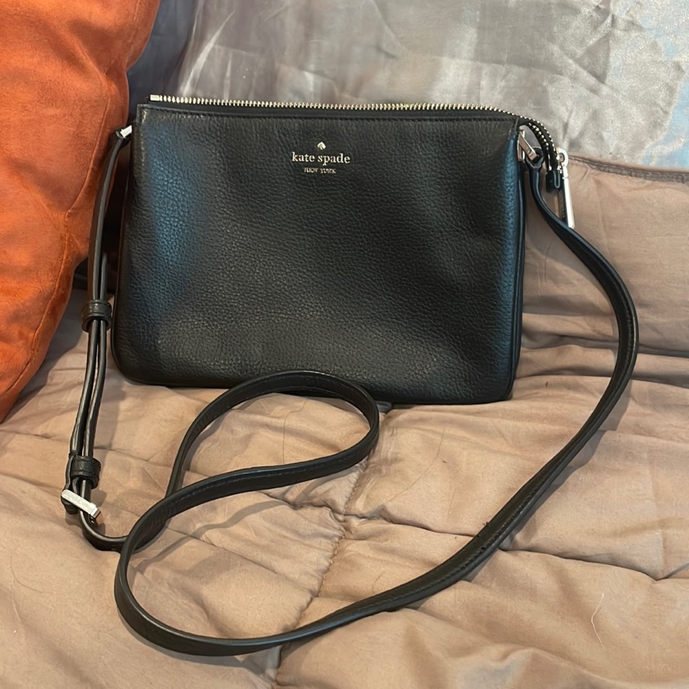 Black Kate Spade crossbody